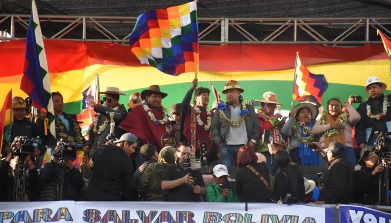 Congreso del MAS en manos del Tribunal Constitucional