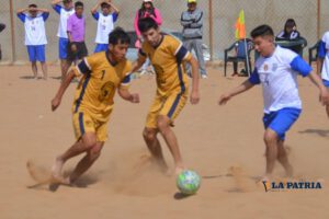 Atlético Pumas en el nacional de fútbol playa