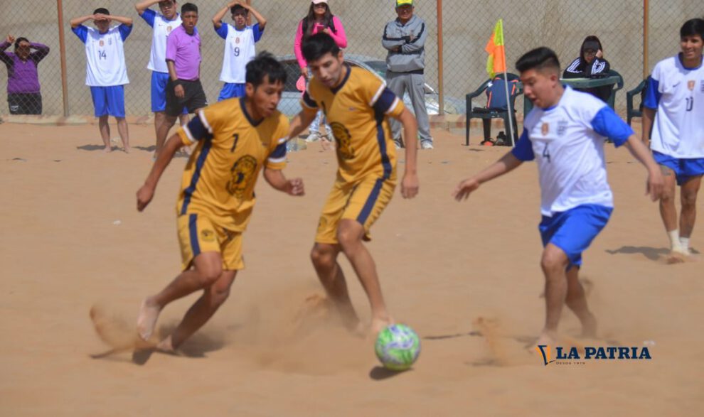 Atlético Pumas en el nacional de fútbol playa
