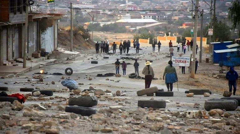 bloqueos en K’ara K’ara