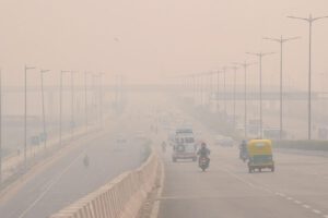 Contaminación en Nueva Delhi a través de lluvia artificial