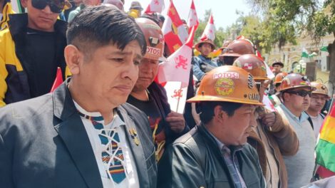 Cooperativa Nueva Calamarca asegura que no permitirá bloqueo de evistas