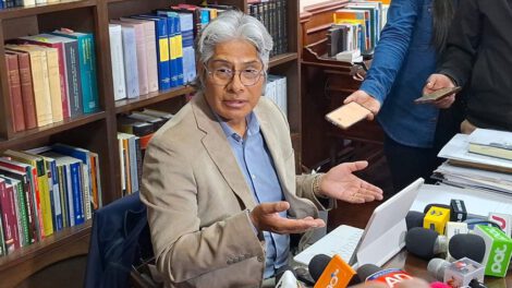 Wilfredo Chávez defiende su gestión tras denuncias de la Procuraduría