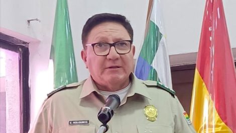 Exclusión del coronel Holguín en el ascenso a general