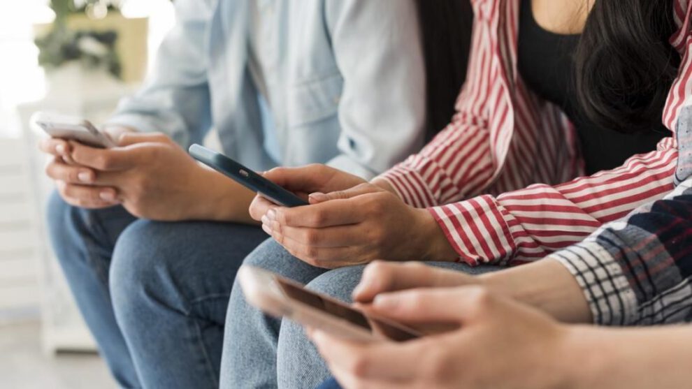 Consumo de videos cortos y su impacto en el aburrimiento