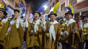 Recorrido nocturno de la Morenada Central Oruro en el Jach’a Uru 2024