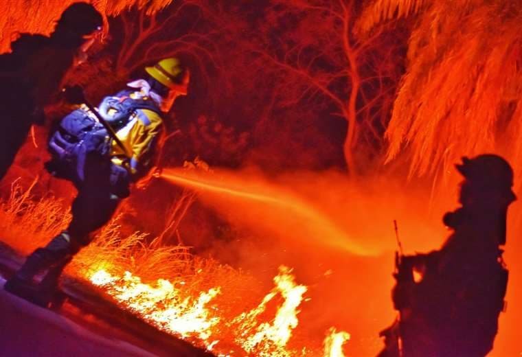 desastre nacional por incendios en Santa Cruz