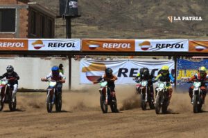 Carlos Padilla motociclismo en el circuito de Tambillo