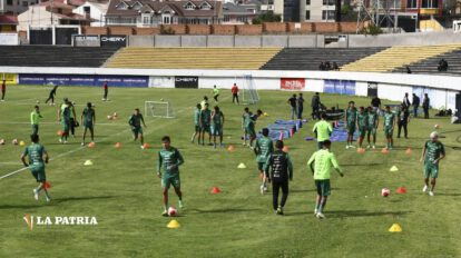 Selección boliviana preparando su encuentro contra Colombia