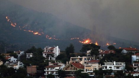 Incendio forestal en Grecia