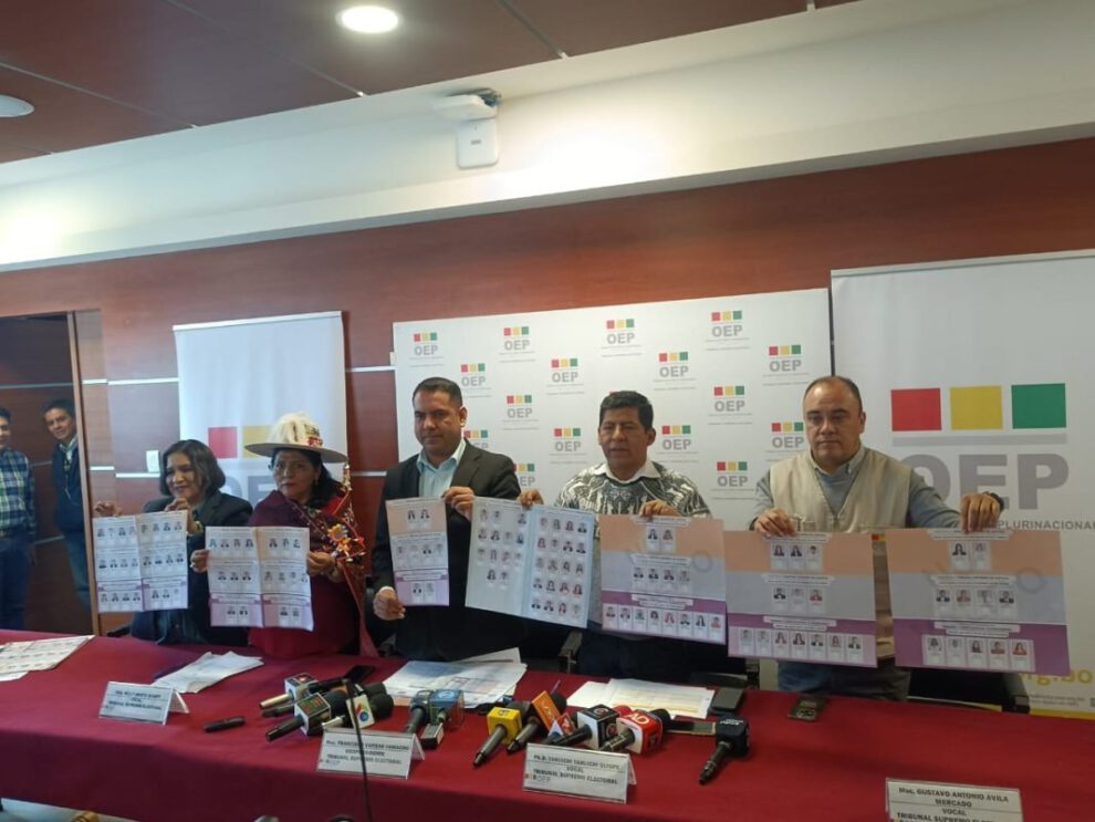 Diseño de las papeletas para elecciones judiciales