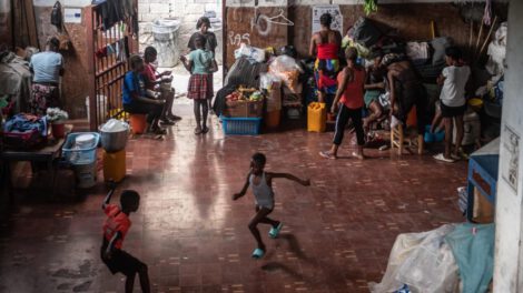 desplazados internos en Haití debido a la violencia y bandas delincuenciales