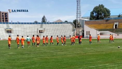 Oruro Royal busca avanzar en la Copa Simón Bolívar