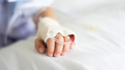 Niño potosino supera leucemia mieloide aguda gracias a un trasplante de médula ósea