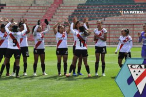 Always Ready cae con una vergonzosa goleada ante el Santos por Copa Libertadores Femenino