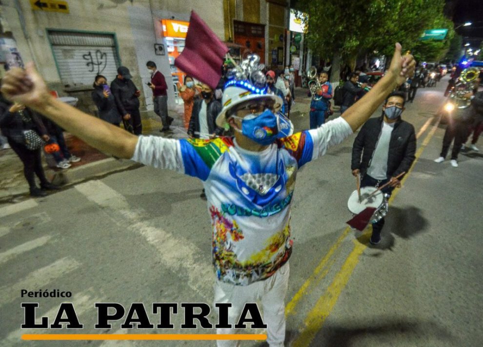 Suspensión de la serenata en Oruro por incendios en el oriente boliviano