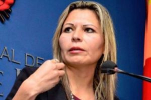Sandra Gutiérrez ocultó orden de aprehensión contra Evo Morales