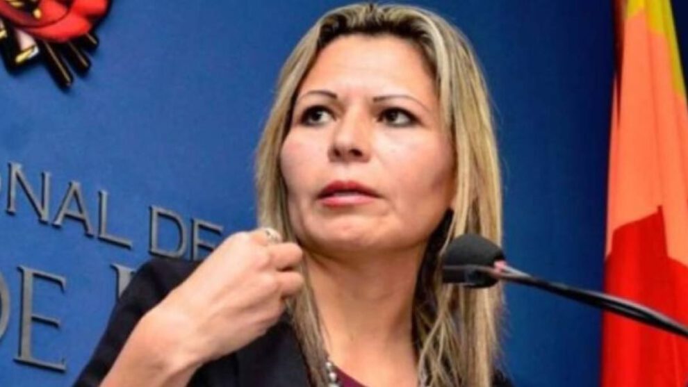 Sandra Gutiérrez ocultó orden de aprehensión contra Evo Morales