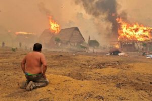 Incendio en Riberalta deja a 28 familias sin hogar