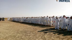 Limpieza del Lago Uru Uru por más de mil voluntarios