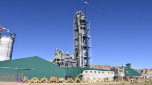Cementera de Potosí inicia operaciones con nuevo yacimiento