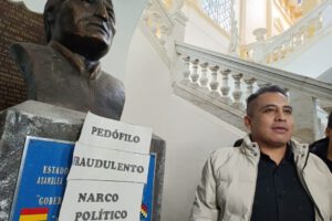 El diputado Alberto Astorga pide reactivación de la orden de aprehensión contra Evo Morales