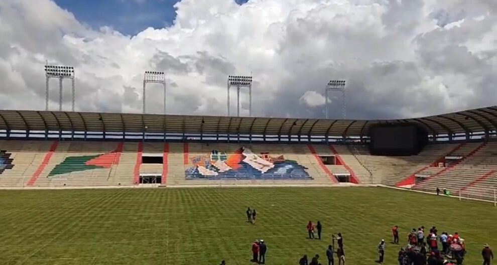 Buses municipales El Alto para el partido Bolivia-Colombia