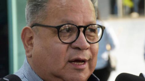 allanamiento en domicilio de exsecretario de la SAT