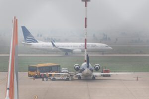 Incendios forestales en Bolivia afectan operaciones aéreas