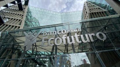 Banco Ecofuturo certificación oro por protección al cliente