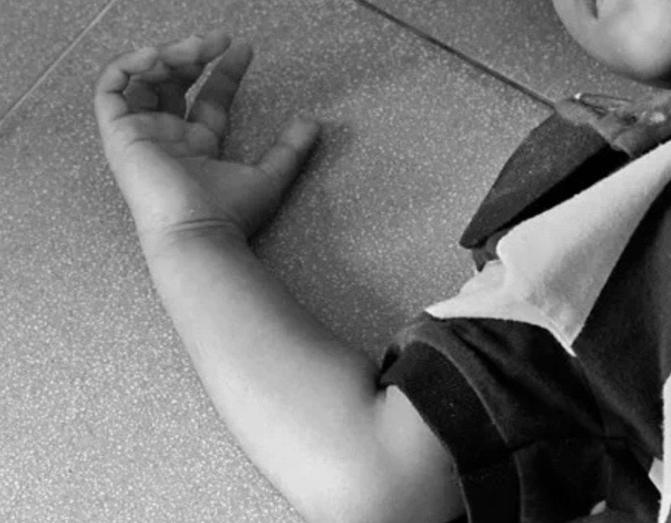 Investigaciones por posible negligencia médica en el fallecimiento de una niña en Oruro