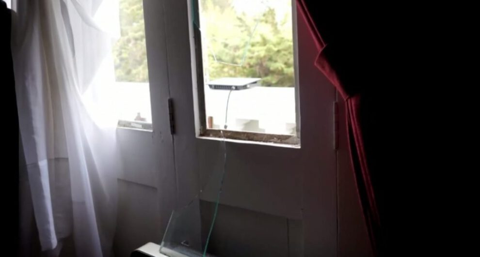 Daños en Gobernación de Oruro por cooperativistas mineros