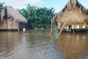 Alerta naranja por desbordes en ríos de Bolivia