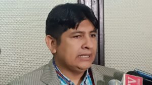 Rolando Cuellar pide aprehensión de Evo Morales
