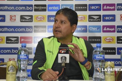 Óscar Villegas altura
