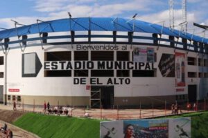 Controles de seguridad en el partido Bolivia vs Colombia