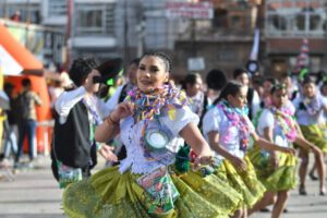 Entrada Universitaria en Oruro
