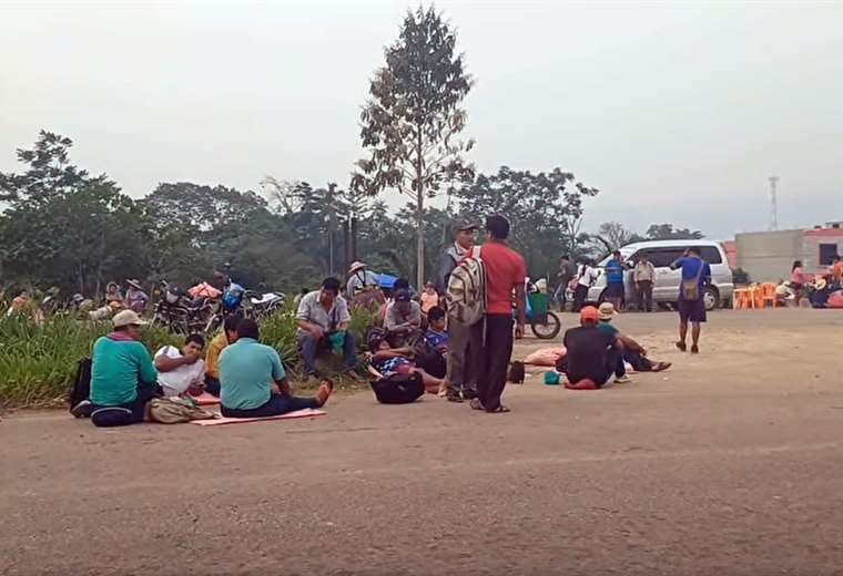 bloqueos en Cochabamba por crisis económica