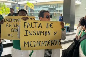 Fesirmes amenaza con paro por falta de insumos