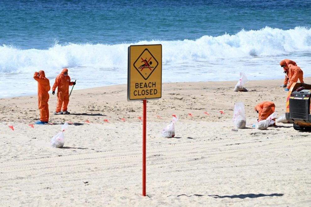 Contaminación en playas de Sídney por bolas de alquitrán