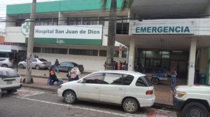 Mujer de la tercera edad herida tras ataque de perro en Santa Cruz