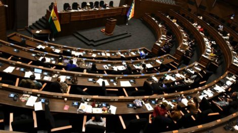 Cámara de Diputados suspende sesión por cansancio parlamentario
