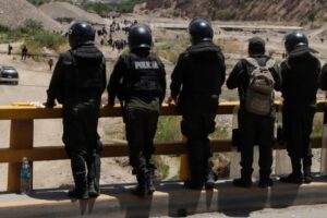 Emboscada a policías en Cochabamba