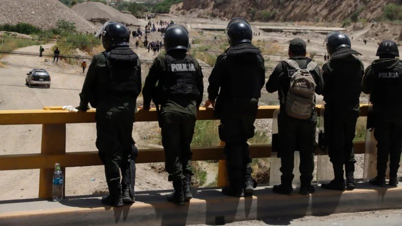 Emboscada a policías en Cochabamba