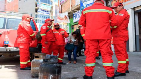 Explosión de garrafa en instituto gastronómico en El Alto