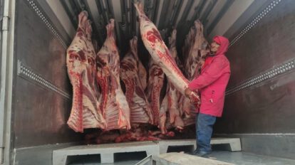 Emapa distribuye carne de res a precio accesible en El Alto