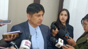 Aprehensión de Evo Morales solicitada por Rolando Cuellar