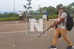 Policía denuncia posesión de armas en bloqueos de Bulo Bulo