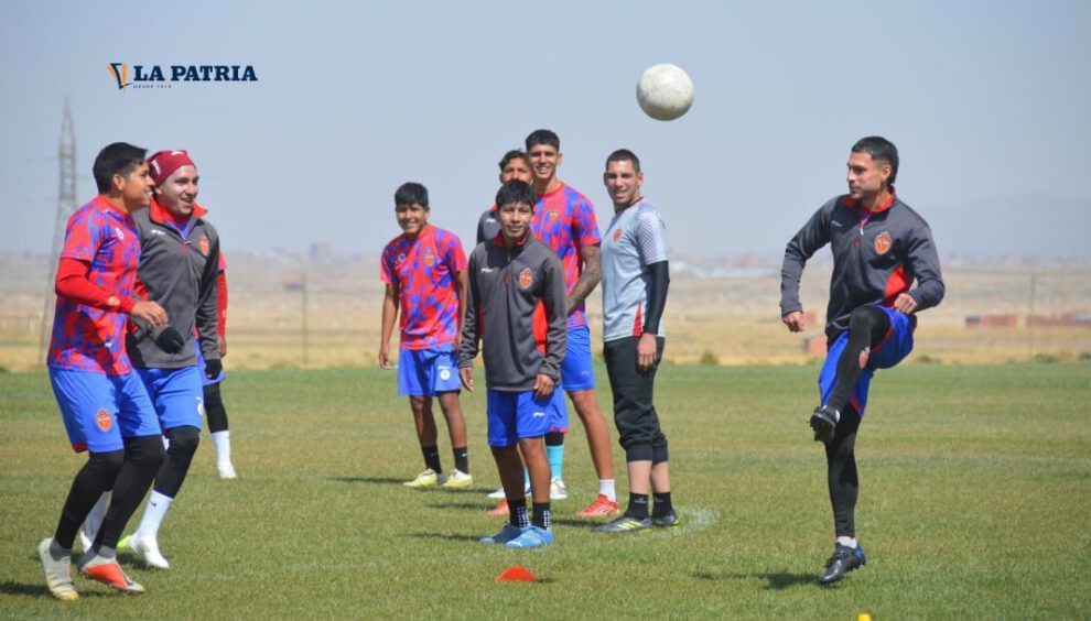 CDT Real Oruro se prepara para el bicampeonato