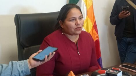 Deisy Choque aboga por una mujer presidente en la Cámara de Diputados